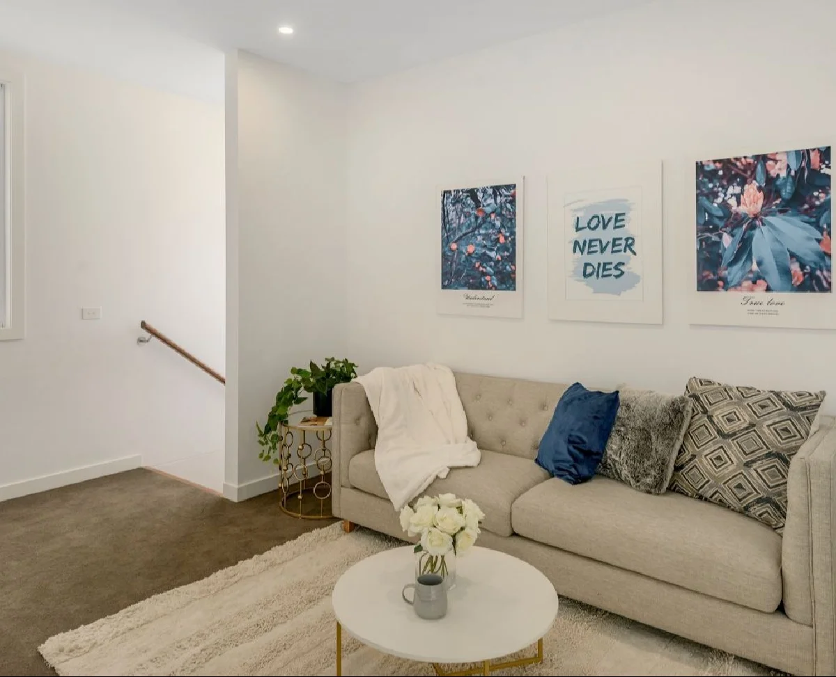 Unit 1 - Exterior - LowRes (2) (2)